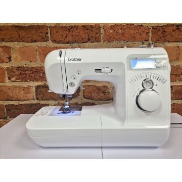 Brother Innov-is 15 Sewing Machine