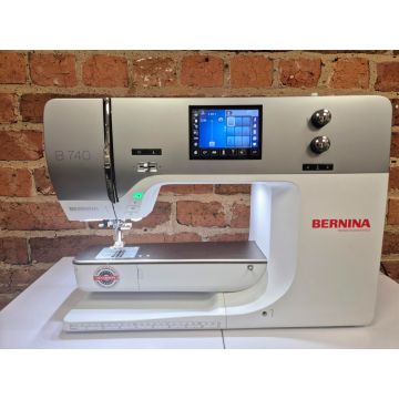 Pre-owned Bernina 740 Sewing Machine