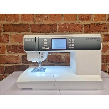 Pre-owned Pfaff Quilt Ambition 2.0