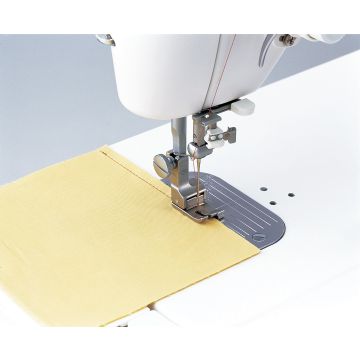 Juki Compensating Foot (Right 7.0mm) - Semi Pro