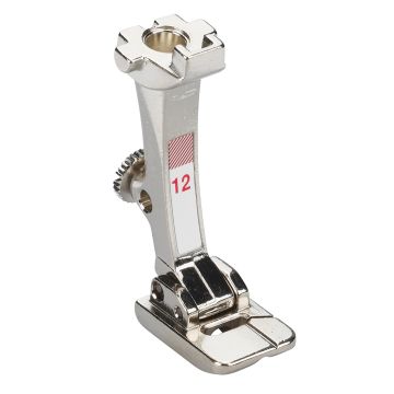 Bernina Bulky overlock foot # 12V